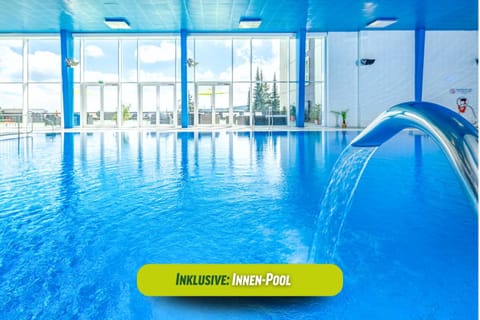 Swimming pool, Sports, children, Family