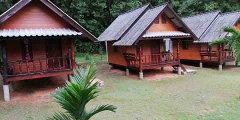 Mr Bao Homestay & Bungalows Vacation rental in Krabi Changwat
