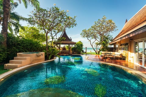 Property building, Pool view, Sea view, Swimming pool
