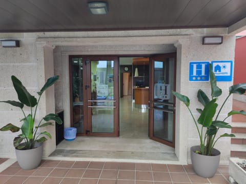 Facade/entrance, Lobby or reception