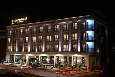 Property building, Night, City view, Location, Parking