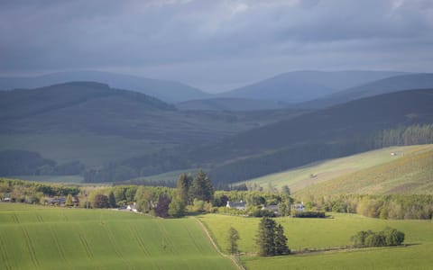 Clova pod, Kilry eco pods Campground/ 
RV Resort in Scotland