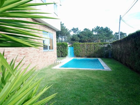 Garden, Swimming pool