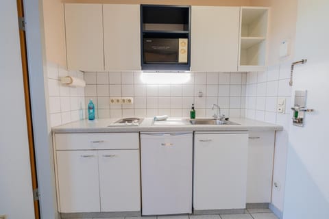 dishwasher, microwave, kitchen