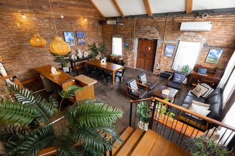 Living room, Seating area, Area and facilities