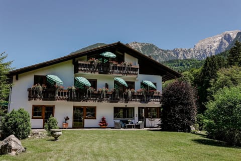 Der Lärchenhof Ferienwohnungen Apartment in Berchtesgaden