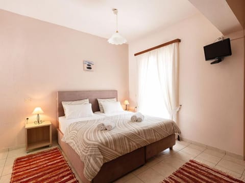 Houmis Apts & Studios Bed and Breakfast in Corfu, Greece