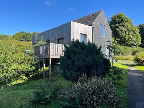 mill house steading overlooking the sea and mull House in Scotland