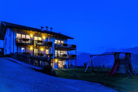 Property building, Facade/entrance, Children play ground, Garden, Autumn, On site, Sunset