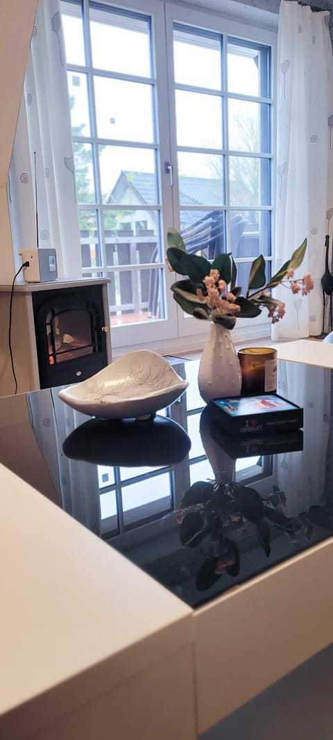 Lindenstr_32 Whg 4 Apartment in Zingst