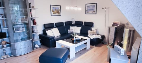 Lindenstr_32 Whg 4 Apartment in Zingst