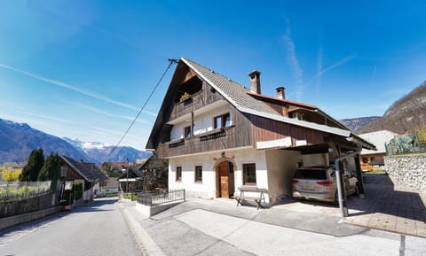 Property building, Day, Natural landscape, Mountain view