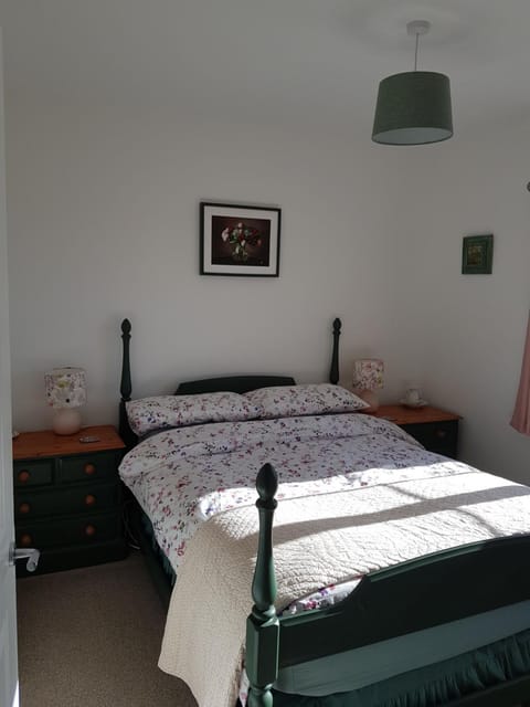 Flint Cottage House in Breckland District