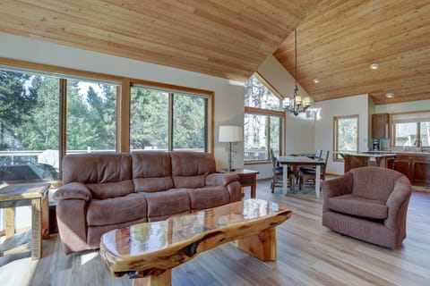 15 Big Leaf House in Sunriver