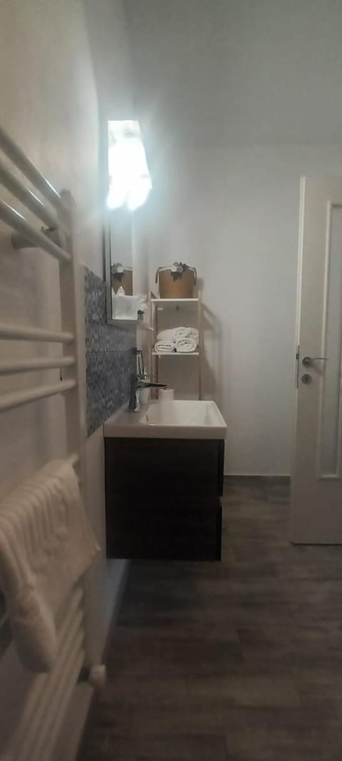 Neferprod Apartments - IS - CAM 01 Apartment in Timisoara