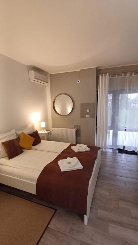 Neferprod Apartments - IS - CAM 04 Apartment in Timisoara