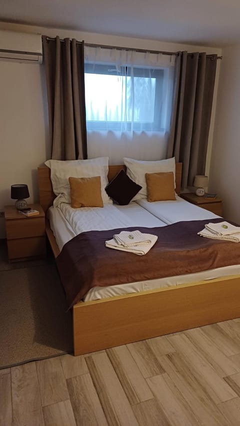 Neferprod Apartments - IS - CAM 05 Apartment in Timisoara