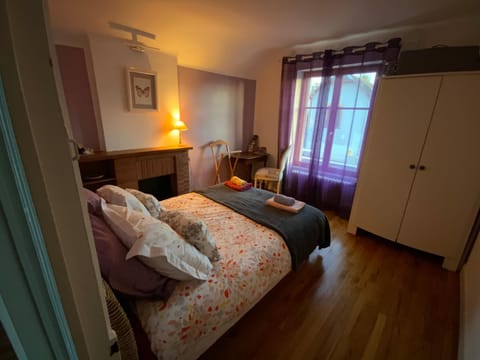 SUITE FAMILIALE DU BOURGEAU Bed and Breakfast in Centre-Val de Loire