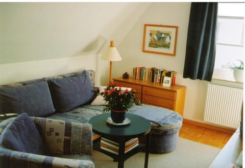 Lindenstr_32b Apartment in Zingst