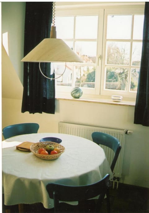 Lindenstr_32b Apartment in Zingst