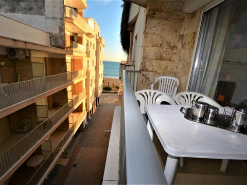 Balcony/Terrace, Sea view, Street view