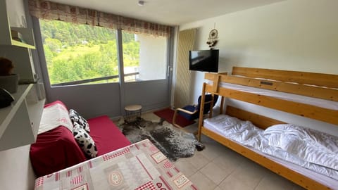 Living room, Photo of the whole room