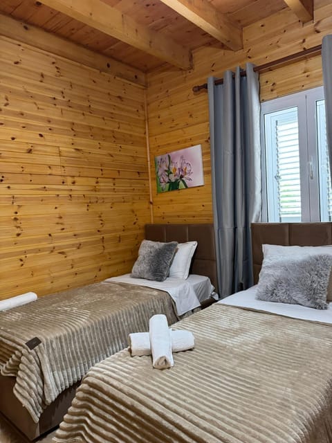 Bujtina Miqesia Bed and Breakfast in Montenegro