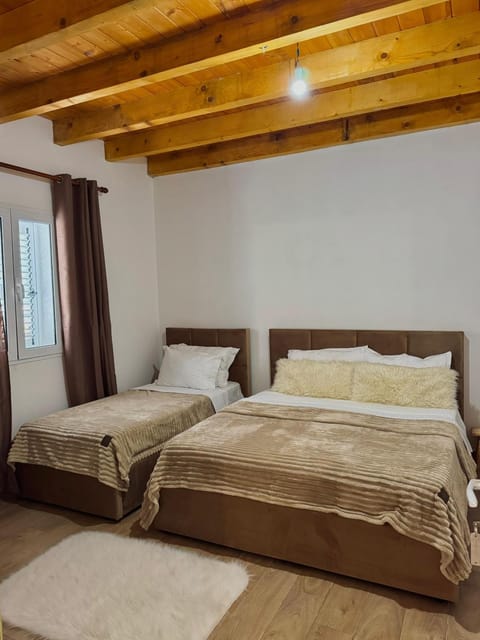 Bujtina Miqesia Bed and Breakfast in Montenegro