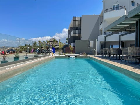 Mare Blue Suites Hotel in Crete