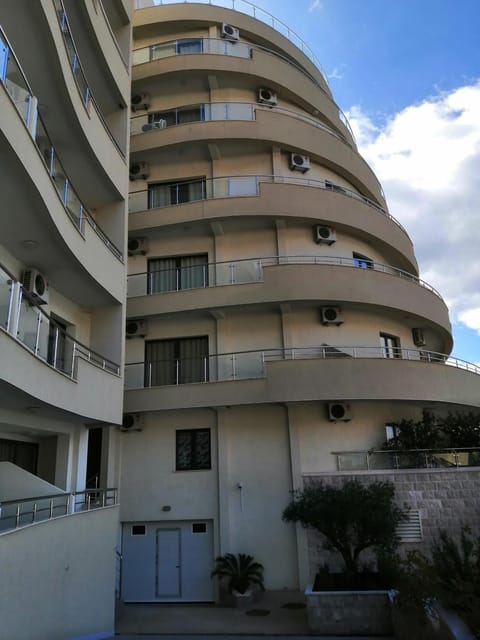 Apartman Sadutas Apartment in Budva Municipality