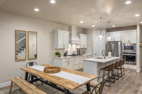 Sunshine Oasis House in St George