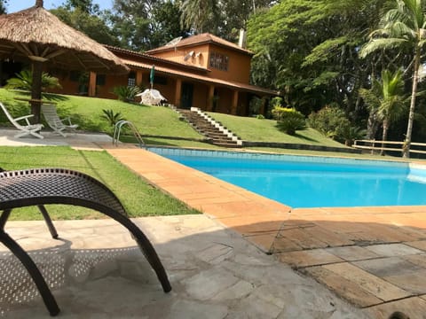 Property building, Patio, Garden view, Pool view, Swimming pool, sunbed