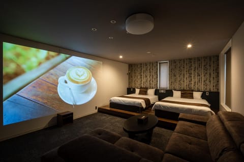 Bed, Seating area