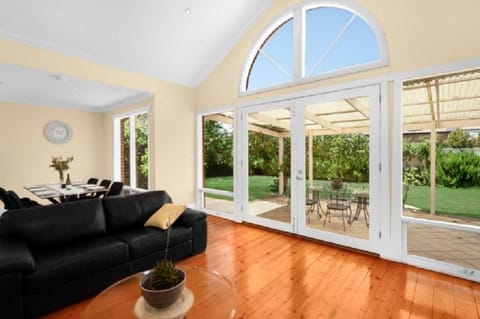 Living room, Seating area, Garden view