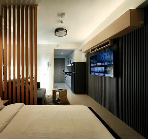 TV and multimedia, Photo of the whole room