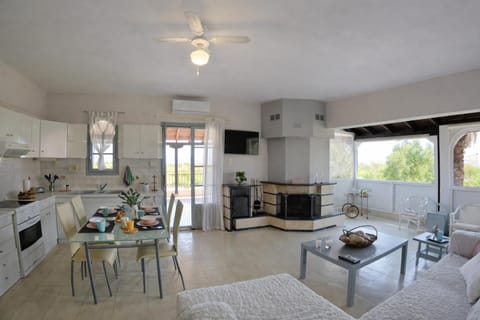 Calma Luxury Apartments #1 Sozopoli in Halkidiki Apartment in Halkidiki