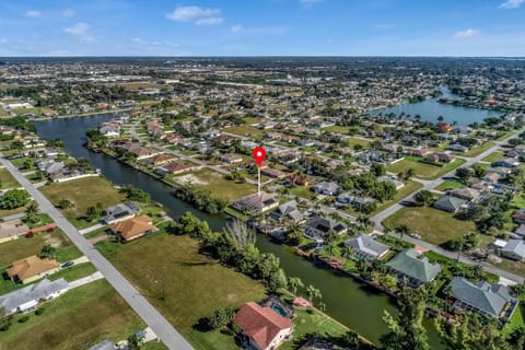 Peaceful Palms House in North Fort Myers