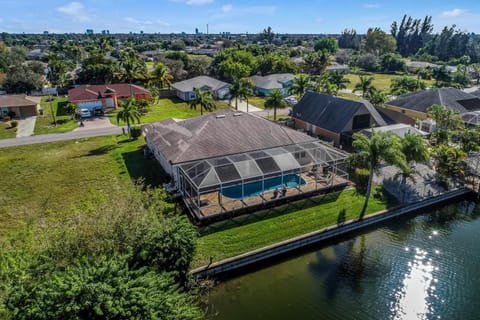 Peaceful Palms House in North Fort Myers