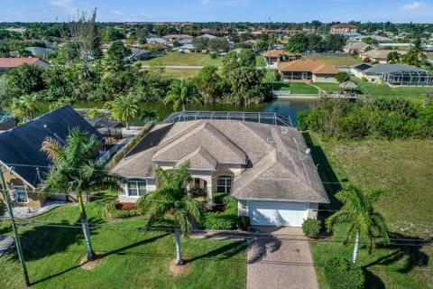 Peaceful Palms House in North Fort Myers
