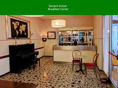Living room, Lounge or bar