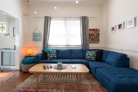 TV and multimedia, Living room, fireplace