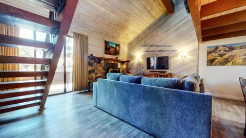 Snowflower #3 condo Apartment in Mammoth Lakes