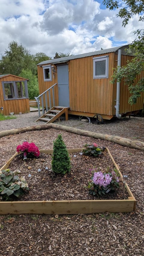 Garden, Garden view