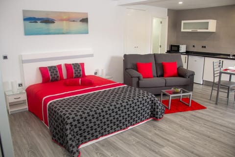 Living room, Bedroom