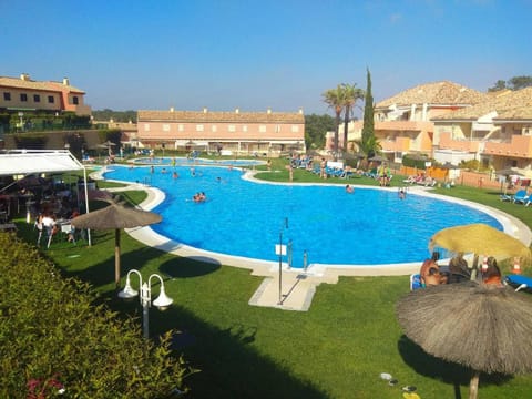 Pool view, Swimming pool, Swimming pool