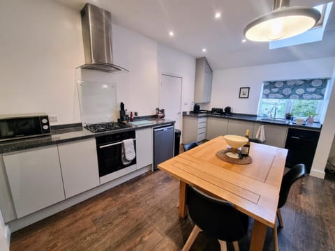 No.1 Bloom Apartments, Bath Apartment in England