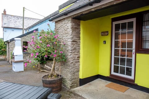 Yetland Farm Holiday Cottages Chalet in North Devon District