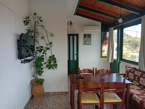 Strofi House Apartment in Crete