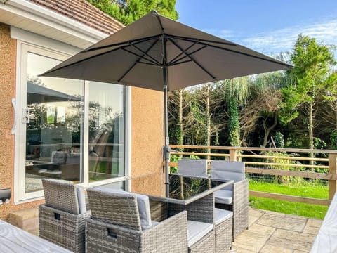 Patio, Garden, Balcony/Terrace, Garden view