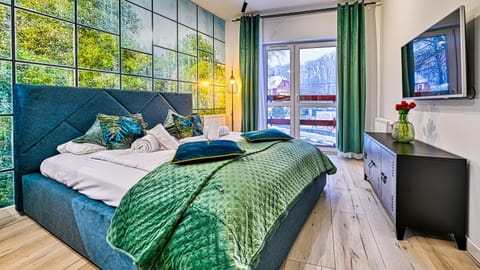 Bed, Photo of the whole room